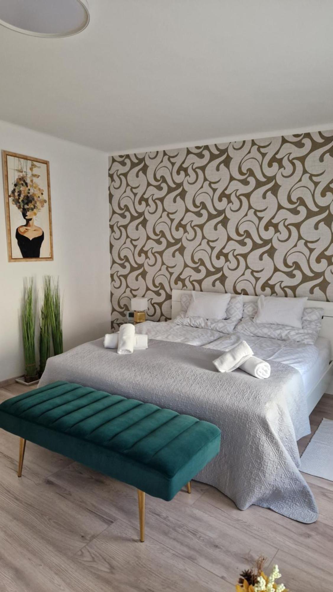 Anida Holiday Home Sopron Esterno foto