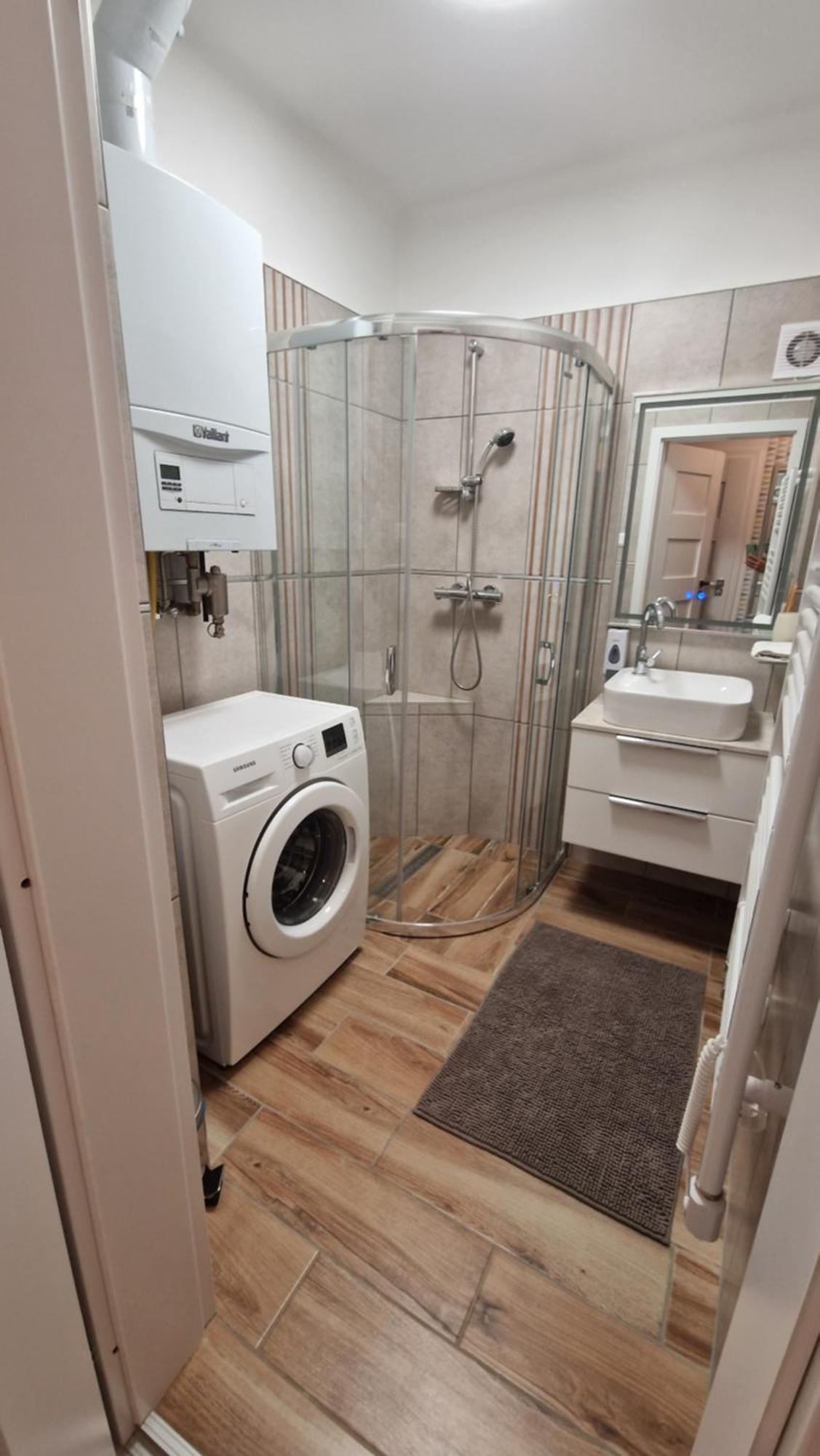Anida Holiday Home Sopron Esterno foto